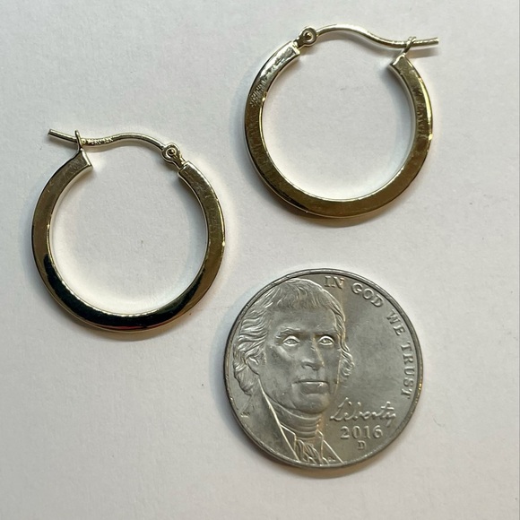 New 14k Polished Square tube Hoop Earrings, Size 20 mm - - Picture 6 of 7